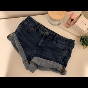 American Eagle Short Shorts